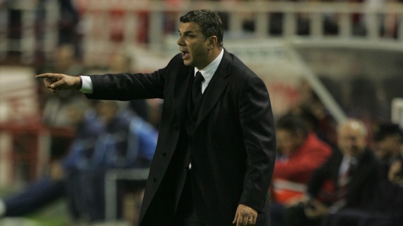 Oli îl atenționează pe Dorinel: "La Steaua trebuie să suporți criticile patronului"