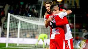 Se oprește "robinetul" din China. Slavia Praga, în COLAPS! Stanciu ar putea pleca din Cehia