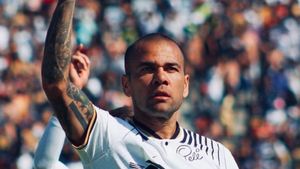 Dani Alves, înfuriat la culme din cauza declarațiilor făcute de antrenorul de la FC Barcelona: „Oamenii trebuie să ştie”
