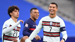 Un fost mare fotbalist italian a oferit verdictul! Cristiano Ronaldo sau Kylian Mbappe? Cine e mai bun: „Poate fi devastator!”