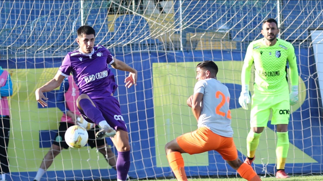 Metaloglobus - FC Argeș Live Text Online în etapa 23 din Superliga, ora 17:00. Echipele de start. Piteștenii își pot blinda poziția de play-off cu o victorie în fața „lanternei roșii”