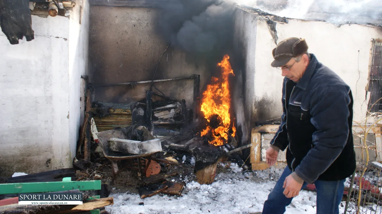 FOTO** Sediul DJTS Călărași s-a făcut scrum într-un incendiu