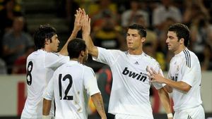 Se golește vestiarul!** Mourinho trebuie să se replieze rapid: 2 galactici și-au stabilit în secret viitoarea destinație