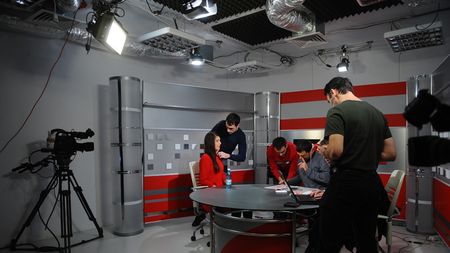 LIVE VIDEO ACUM** "Ora de ProSport" cu Lucian Lipovan!** A procedat corect Becali în cazul Nikolic?