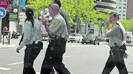 Alarmă de grad zero pe Santiago Bernabeu!** Lumea a început să urle când a văzut asta : "A furat-o! E a Realului și fuge cu ea!"