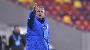 Emil Săndoi, dezarmat după înfrângerea cu FCSB. „N-am avut un jucător care să blocheze șutul lui Olaru”. Ce spune antrenorul Chindiei despre șansele la un loc de play-off