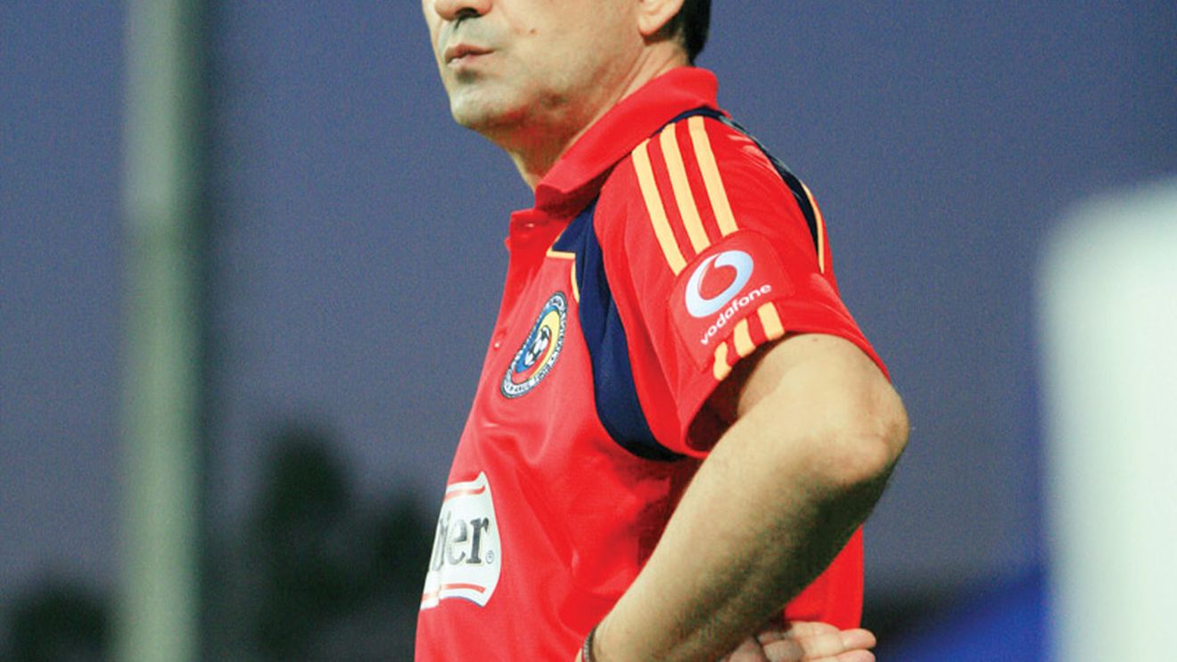 Pițurcă: "Steaua poate obține cel puțin un punct cu Bayern"