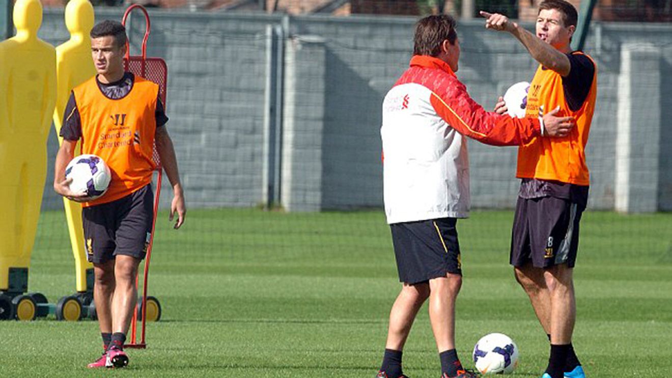 Moment încordat la antrenamentul lui Liverpool, cu Gerrard în prim plan: "Am să vă omor și pe tine și pe copiii tăi"