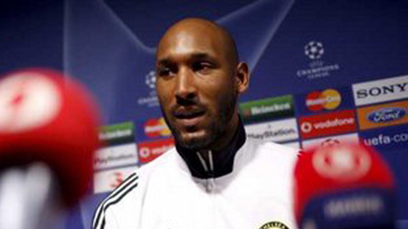 Anelka titular, Drogba rezervă