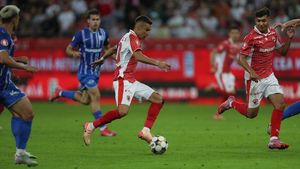 Dinamo - Farul 1-1, în etapa 11 din Superligă. „Câinii” ratează șansa să vină în coasta Craiovei în clasament!