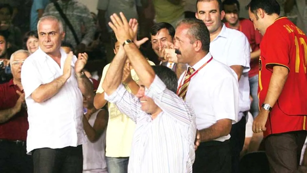 În primul mandat la Galata, Hagi a fost demis în 2005!