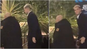 Scene de necrezut la Turneul Campionilor! Carlos Alcaraz, agresat verbal la intrarea în hotel. Cum a reacționat spaniolul. VIDEO