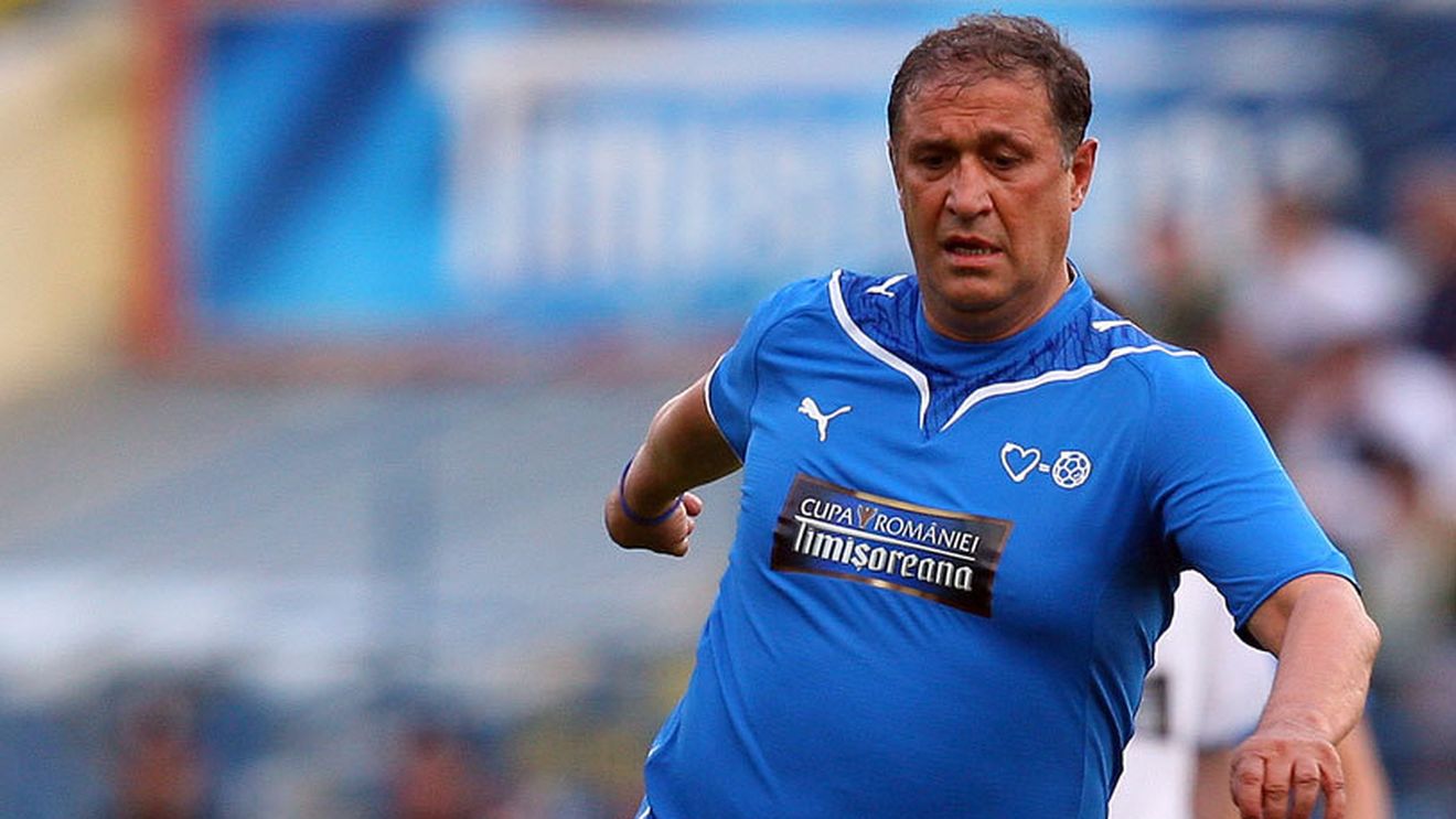 INTERVIU cu Rodion Cămătaru: "Dinamo? Departe de play-off". Fostul mare atacant e dezamăgit de Montini, îi ține "în gardă" pe fanii "câinilor" și trage concluzii după debutul lui Pițurcă pe banca oltenilor