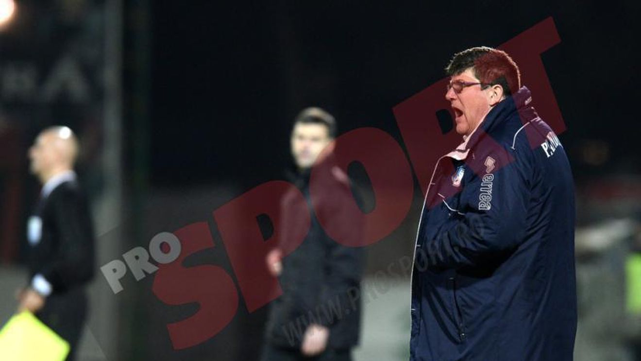 Pandurii - Chiajna 0-1. Șumudică a câștigat cu antijoc, trageri de timp și o gafă uriașă a lui Doru Bratu