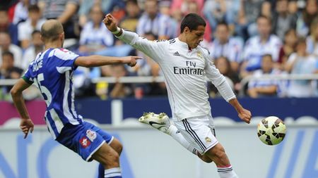 Real a făcut show cu Deportivo La Coruna: madrilenii s-au impus cu 8-2, Chicharito și Bale au reușit câte o "dublă", Ronaldo a marcat de trei ori
