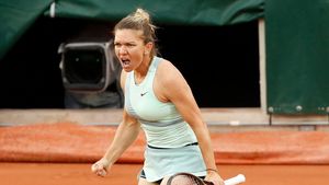 Lovitură teribilă pentru Simona Halep! A venit anunțul oficial: organizatorii de la Roland Garros au interzis-o pe campioana din 2018! Cine sunt jucătoarele care au primit wild card la ediția din 2023