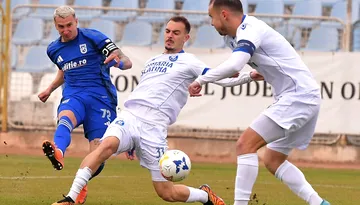 Andrea Padula revine în SuperLigă. Fundașul-căpitan al FCU Craiova a fost prezentat de noua sa echipă