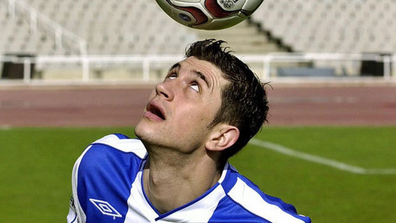 A fugit de caniculă tocmai în...! :) IATĂ‚ unde va evolua Claudiu Răducanu!** Ce scriu străinii despre el