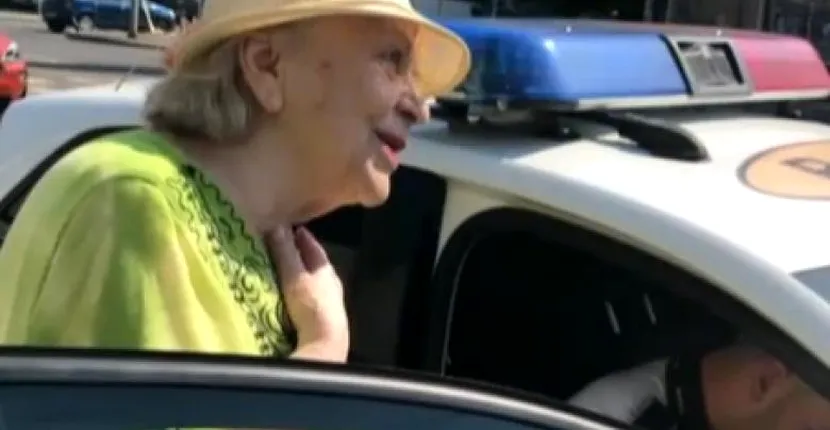 Fără milă!! O femeie de 81 de ani a fost amendată de poliţişti pentru că mergea încet pe trecere