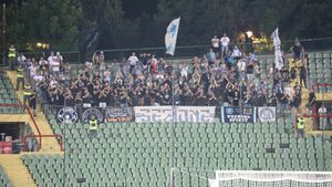 Gestul neașteptat făcut de suporterii Universității Craiova la finalul eșecului usturător de la Sarajevo! EXCLUSIV