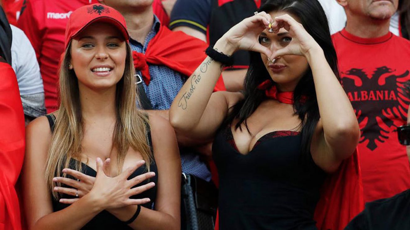 FOTO | Rike Roci și Irid Oxa, cele mai înfocate fane ale Albaniei! Fetele au povestit "experiența EURO" 