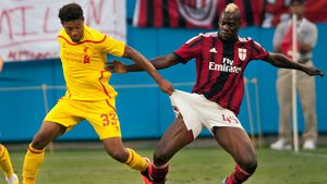 FOTO | Balotelli, la un pas de revenirea în Premier League. Liverpool a inscripționat tricouri cu numele atacantului. Ce număr va purta