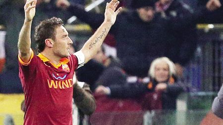Totti, "călăul" lui Juventus