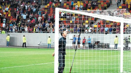 Dovada că Steaua este vânată?** VIDEO - Descoperirea făcută de roș-albaștri: "Cum facem, nea Asztalos?"