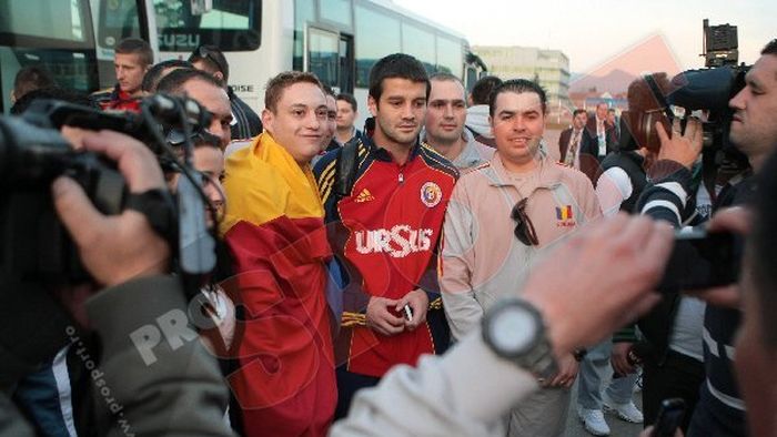 FOTO** Naționala a ajuns în Bosnia! Chivu în pericol, Mutu nu se va antrena vineri