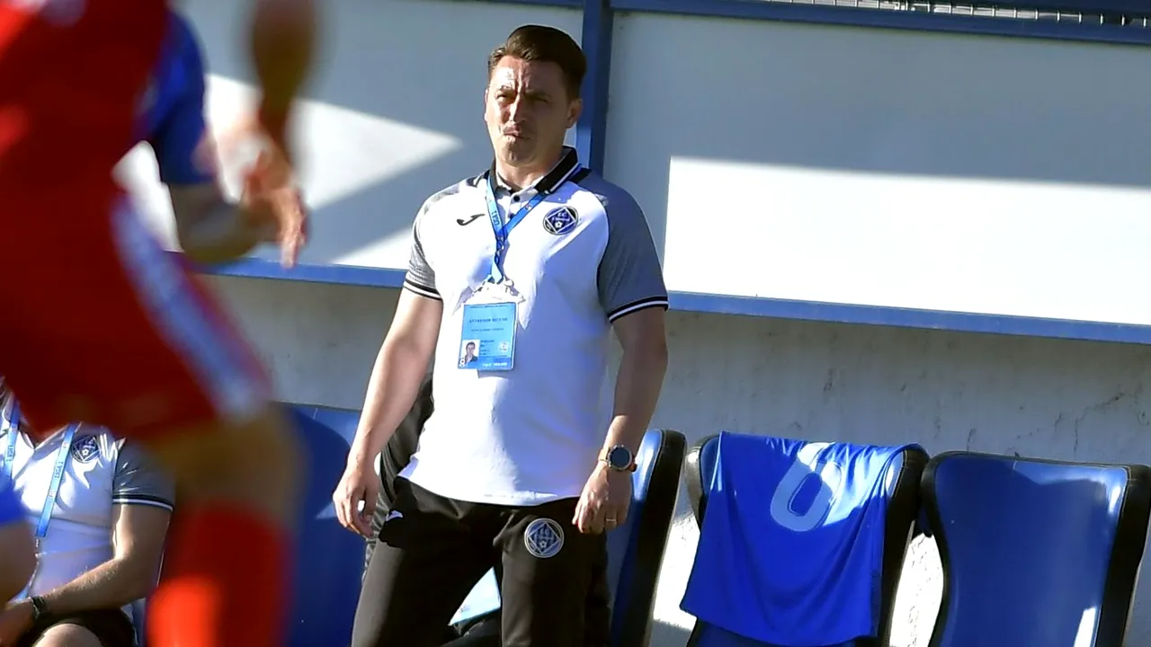 Ilie Poenaru a „intrat” tare în jucătorii săi la pauza meciului cu FC Botoșani: „Le-am spus cuvinte pe care nu pot să le reproduc!”