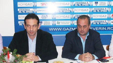 Grecii vor să schimbe mentalitatea severinenilor:** "Nu vreau să mai văd pe stadion spectatori cu fularele echipelor din capitală!"