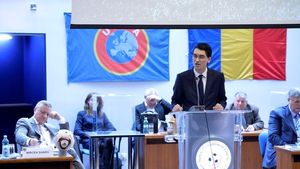 "Mini candidatul" a redevenit mic. Mircea Sandu îl avertizează pe Burleanu: "Îi recomand să nu mă supere. Poate îl dau în judecată"