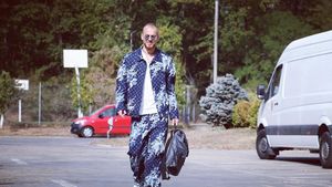 Fostul fotbalist de la Inter și AC Milan, mesaj pentru Denis Alibec după ce l-a văzut îmbrăcat într-o "pijama" de peste 3.000 de euro: "Să moară, să facă, să dreagă"