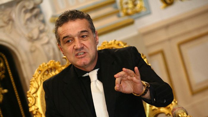 Cinci titulari din meciul cu Vasluiul, pe lista neagră a lui Gigi Becali:** "Nu pot să țin jucători în lot dacă nu joacă fotbal"