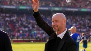 Șapte fotbaliști, de 325.000.000 de lire sterline, pe lista de transferuri a lui Manchester United