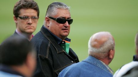 Iancu: "Măsurile luate cu arbitrii n-au nicio valoare!"** "Vamă": "Foarte bine că au fost retrogradați!"