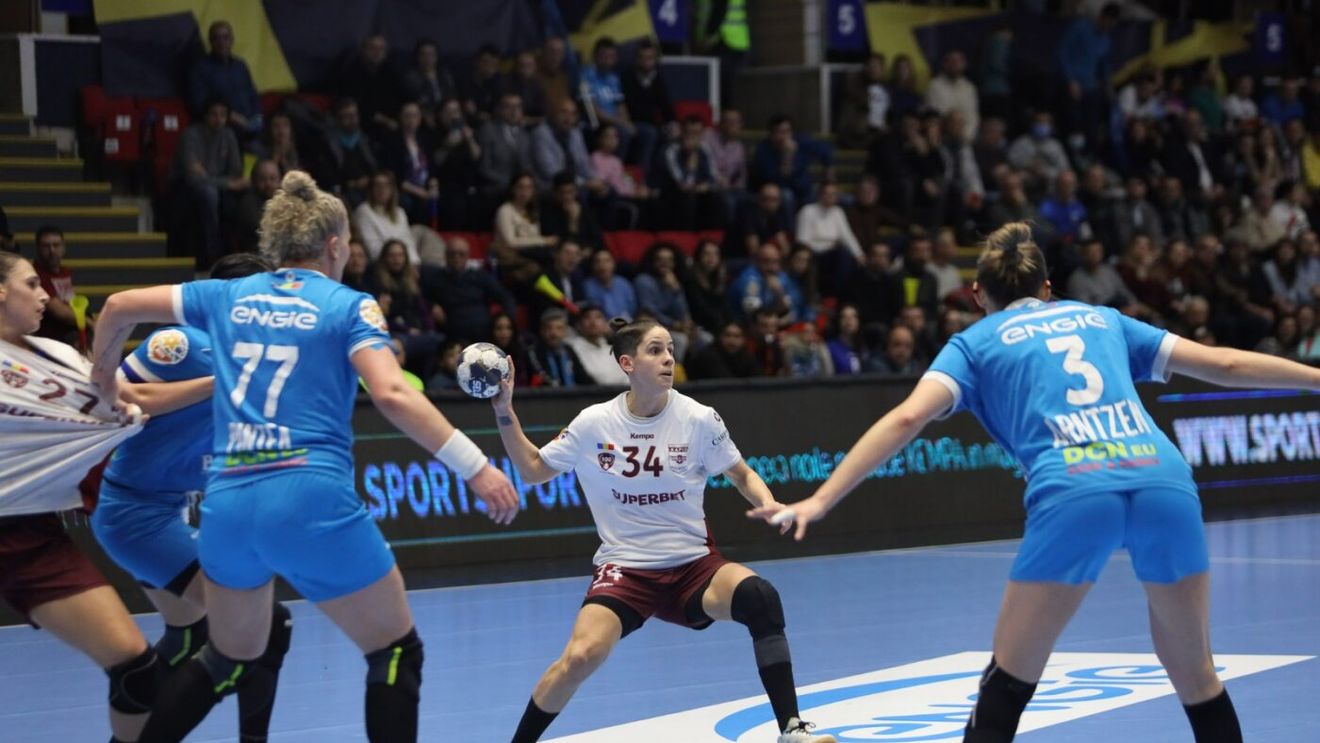 CSM București - Rapid 31-24. Echipa lui Adi Vasile, calificare la pas în sferturile Cupei României