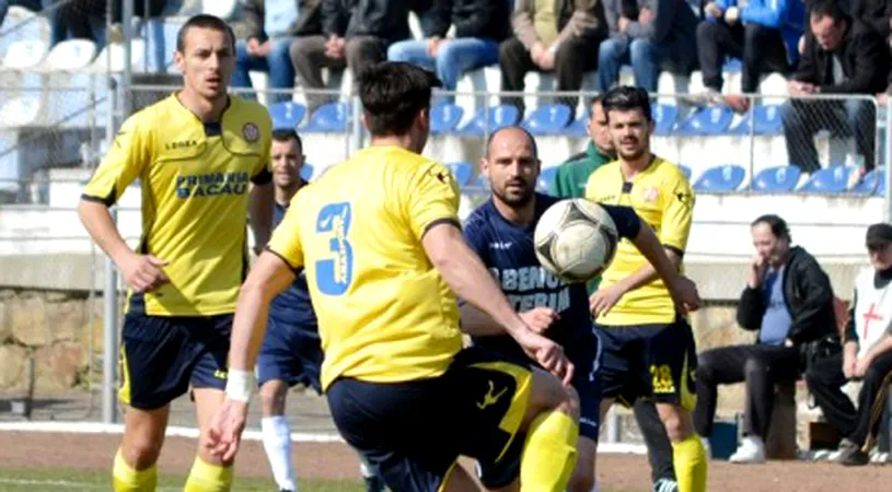 VIDEO Băcăuanii au urcat pe loc de play-off** după victoria de la Suceava