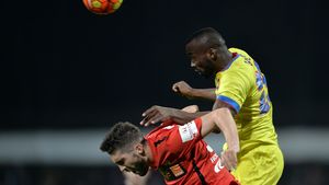 Dinamo - Steaua 0-0. Gripa s-a lăsat în gambe, fotbalul se reportează pentru duminică