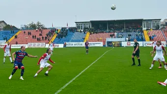 FC Bacău a pierdut la Oradea, după șase etape în care nu cunoscuse înfrângerea. Costel Enache: ”Ne-am creat ocazii mari, dar am ales decizia greșită la finalizare”