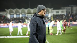 Leo Grozavu a comparat Botoșani - Rapid cu un meci de box: „Am vrut să dăm lovitura decisivă”