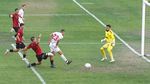 FC Bacău câștigă la Reșița după un meci cu mari ratări și urcă pe loc de play-off. Costel Enache: ”A fost o luptă totală”