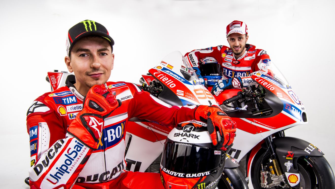 FOTO | Ducati și-a prezentat motocicleta pentru 2017. Jorge Lorenzo și Andrea Dovizioso sunt piloții team-ului italian

