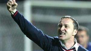 MM anunță încă două transferuri la Steaua!** "Sunt foarte mulțumit de campania de achiziții"