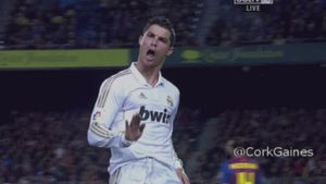 FOTO Asta e ULTIMA pentru fanii BarÃ§ei! Nu-l mai SUPORTĂ‚ pe Ronaldo! Gestul sfidător care a făcut 90.000 de oameni să turbeze