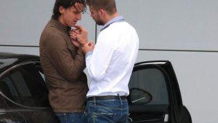 Pentru prima dată, Pique a vorbit deschis despre această imagine cu el și Ibrahimovic. Ce au discutat în momentul în care au fost fotografiați