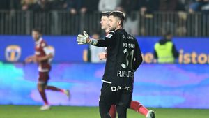 Horațiu Moldovan face scut în jurul lui Cristiano Bergodi! Reacție incredibilă în fața jurnaliștilor, după încă un rezultat slab al Rapidului, 0-0 cu Petrolul: „Doar la voi s-a dat ultimatum!”