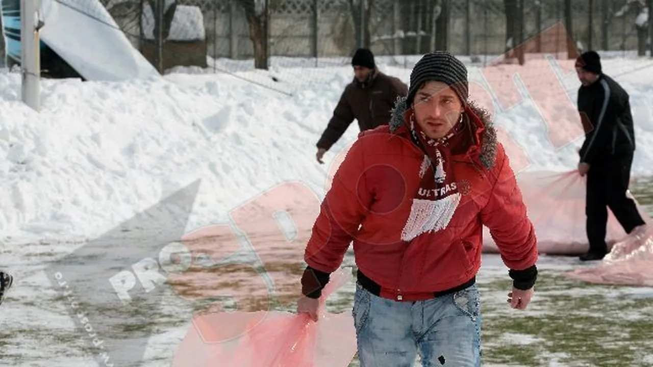 FOTO** Marius Constantin îi dă o mână de ajutor Stelei :) Anul trecut a fost la Dinamo!