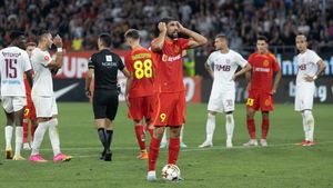 Andrea Compagno obține și transformă un penalty în FCSB - CFR Cluj! Italianul marchează primul gol al roș-albaștrilor pe noua arenă din Ghencea | VIDEO