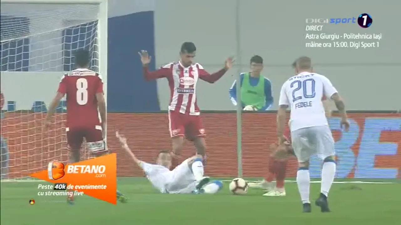 FOTO | Penalty controversat acordat Craiovei în debutul meciului cu Sepsi! Mateiu l-a păcălit pe arbitrul Radu Petrescu